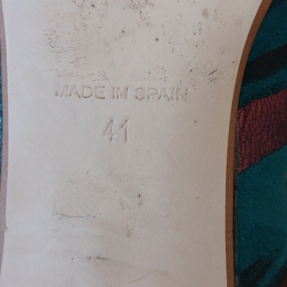 Anthropologie Embossed Kitten Heels Size 41/10 - Picture 3 of 6